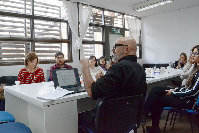 EL LUGAR DEL TRABAJADOR DE PRENSA EN TIEMPOS DE CONVERGENCIA